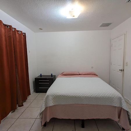 Milusol Hostel Miami Shores Exterior photo